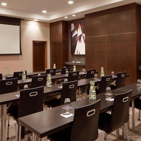 Ac Hotel By Marriott Minneapolis Downtown Екстериор снимка