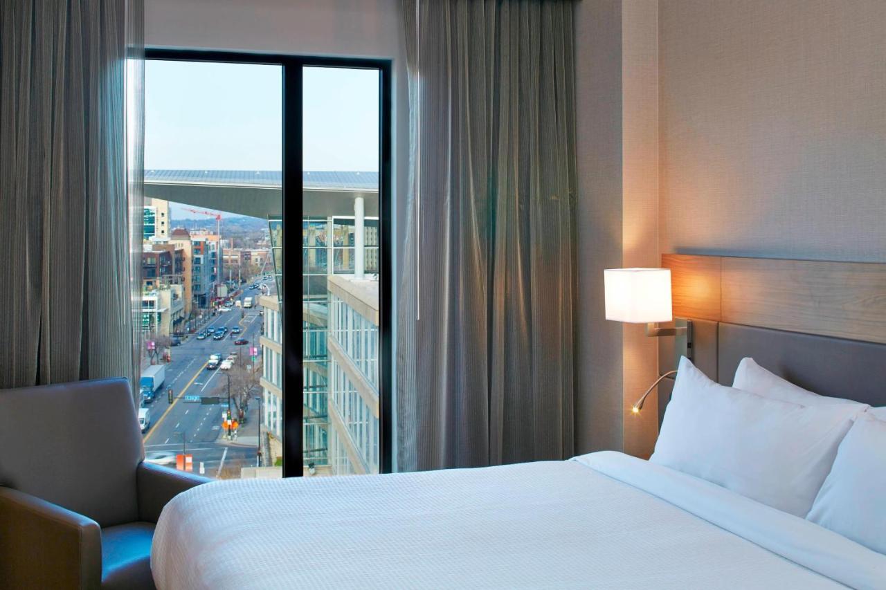 Ac Hotel By Marriott Minneapolis Downtown Екстериор снимка