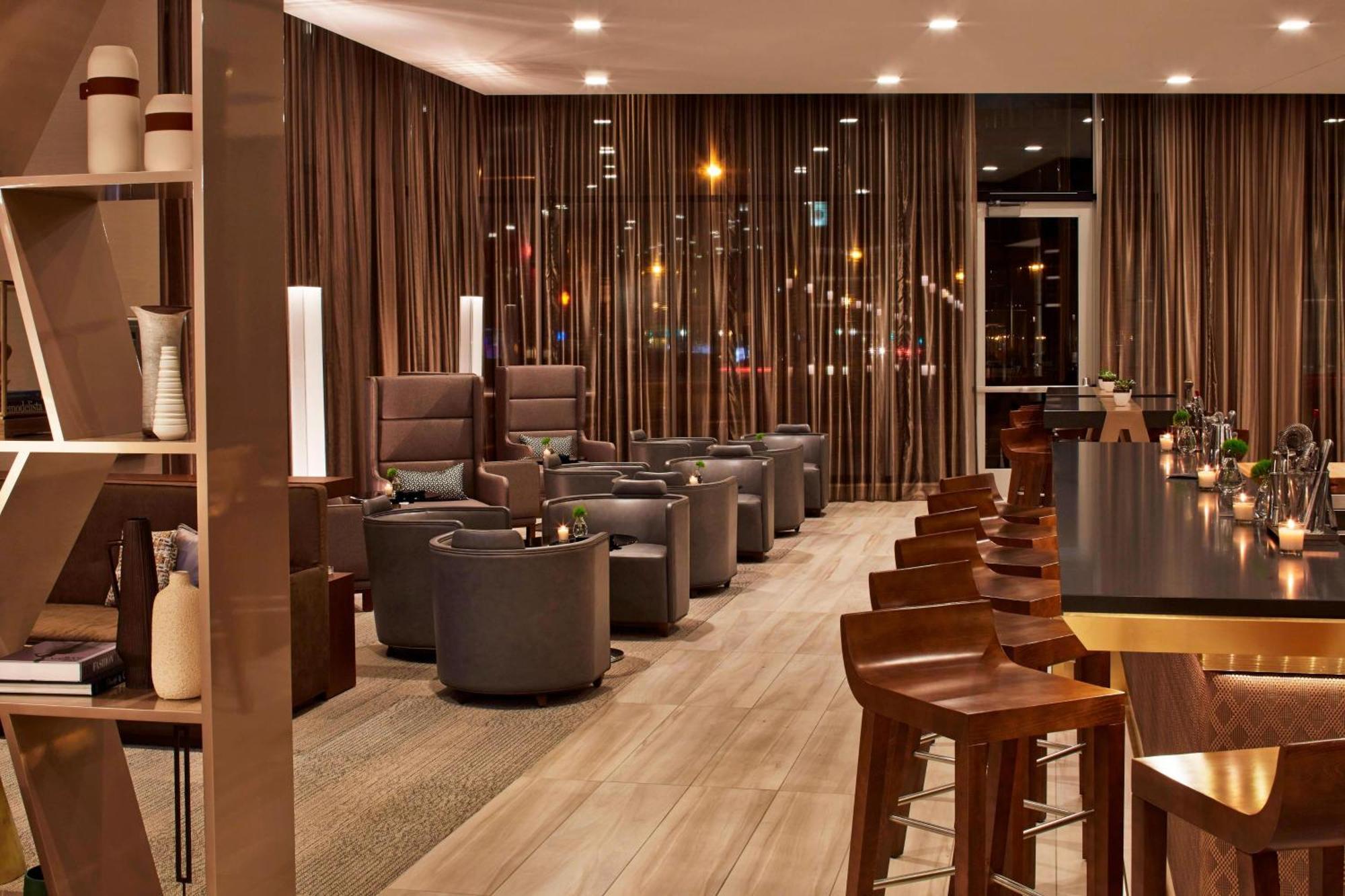 Ac Hotel By Marriott Minneapolis Downtown Екстериор снимка