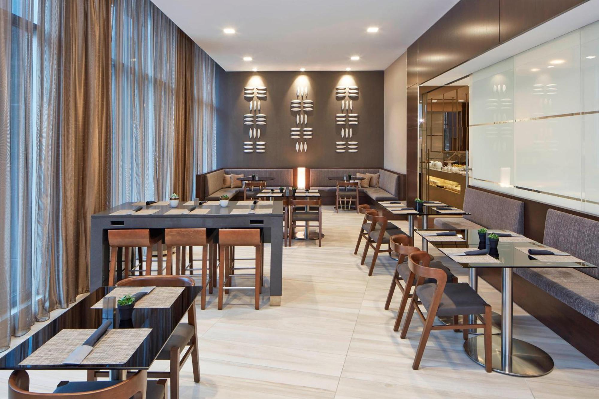 Ac Hotel By Marriott Minneapolis Downtown Екстериор снимка